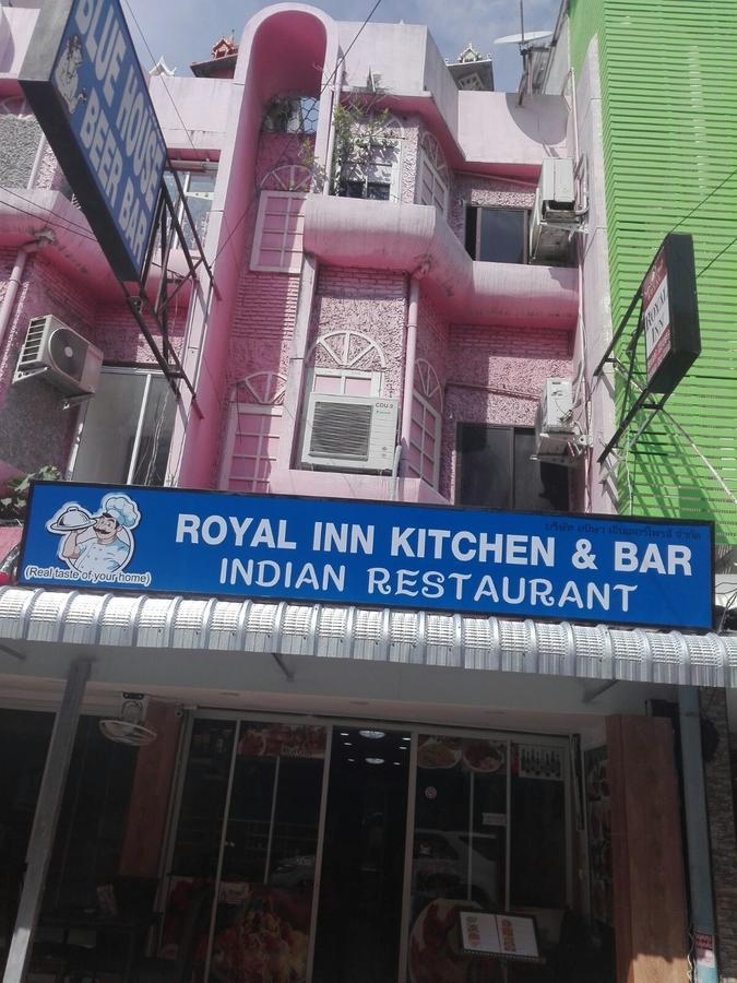 Royal Inn Kitchen And Bar Pattaya Exterior foto